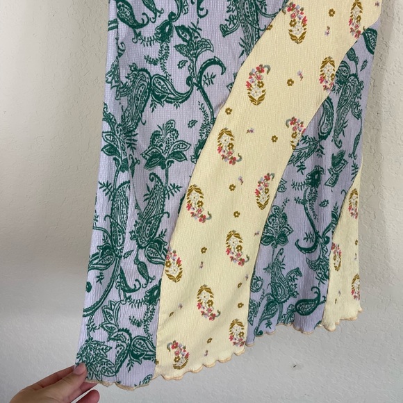 Urban Outfitters Bandana Patchwork Mini Dress Size Medium NWT - Picture 4 of 7